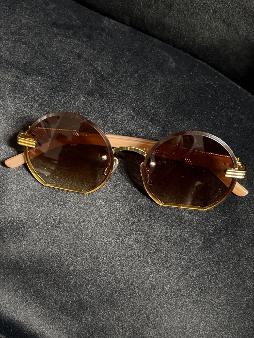 Brown Gradient Round Sunglasses with Gold Accents GLAMORE Retro Cut Out Frame - Picture 3 of 5